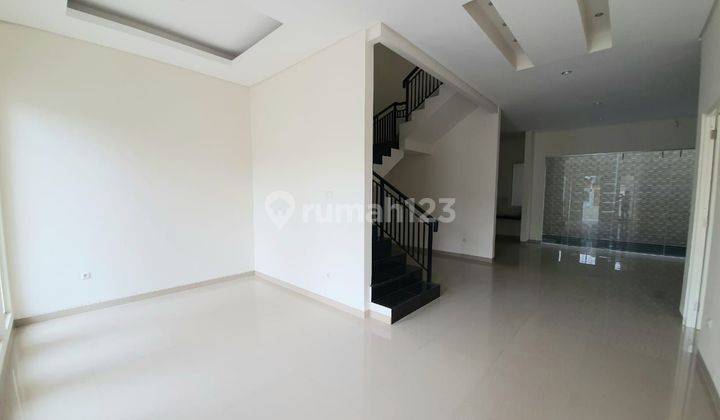 !TURUN HARGA > DIJUAL RUMAH BARU MINIMALIS MODERN 2 LANTAI STRATEGIS SURABAYA TIMUR  2