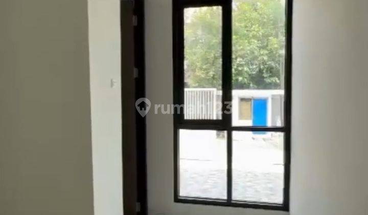 DIJUAL RUMAH BARU SIAP HUNI HOOK 2 LANTAI @MERR -RUNGKUT MURAH  2