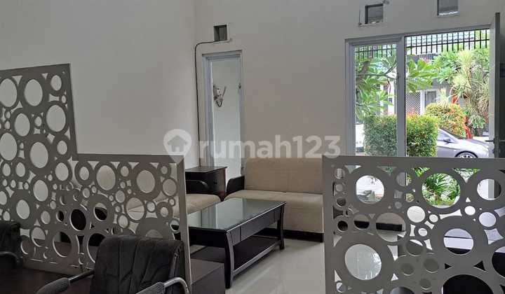 Ready-to-Occupy 2-Bedroom Furnished House, Steps Away from Unair C and Juanda Pcm Ready-to-Occupy 2-Bedroom Furnished House, Steps Away from Unair C and Juanda Pcm