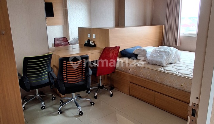 Sebrang Unair C Sewa 3Br Apatm Pdh Furnished Lt Rendah Siap Huni 2