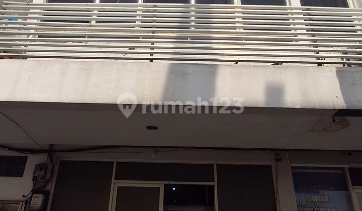 Ready-to-Use 2-Story Shophouse with Partitions - Location: Merr - Unair C - Gm