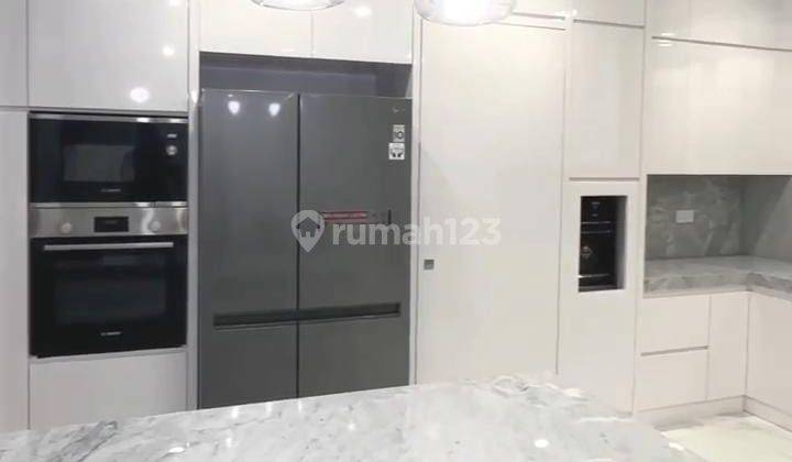 Dijual Rumah Elang Laut Pik Elang Laut 7 Lt. 300m2 3Lantai , Jakarta Utara 1