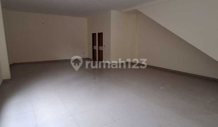 Satrio Area Row Houses (Ruko Gandeng) - Kuningan, South Jakarta 2