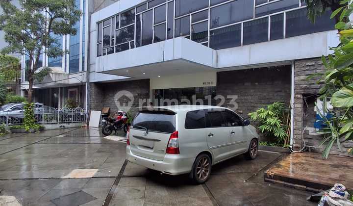 Disewakan Mini Building 2 Lantai - Prime Area Kebayoran Baru Disewakan Mini Building 2 Lantai - Prime Area Kebayoran Baru