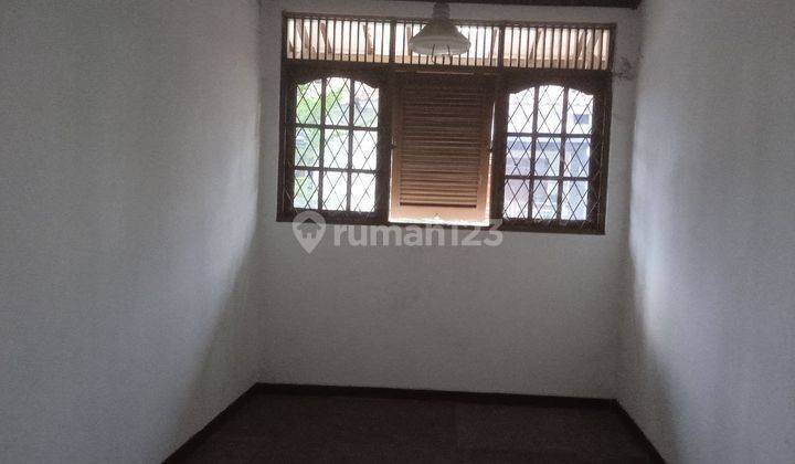 Rumah Disewakan di Tanjung Barat, Jakarta Selatan 4
