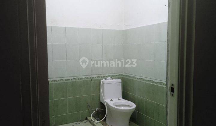 Rumah Disewakan di Tanjung Barat, Jakarta Selatan 5