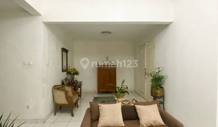 Dijual Rumah Bintaro Area Design Modern Minimalis  2