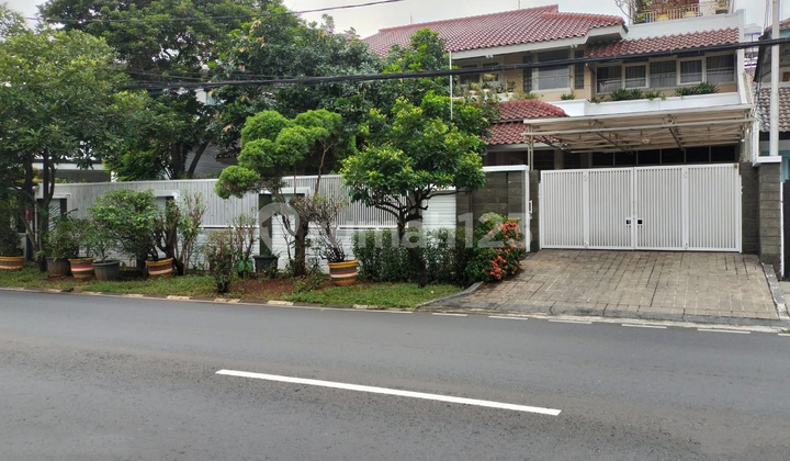Rumah Mewah Murah di Jalan Besar Pondok Indah - LT 500 M², SHM, Siap Nego!
