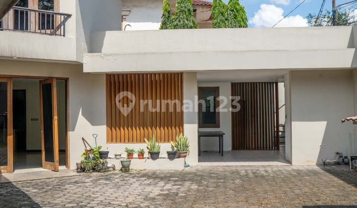 DIJUAL RUMAH KAWASAN EXCLUSIVE AREA TEBET DIJUAL RUMAH KAWASAN EXCLUSIVE AREA TEBET