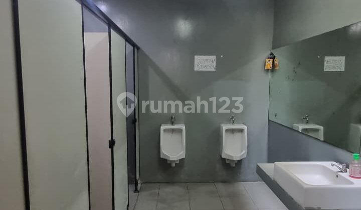 Exclusive Mini Building in the Heart of Kemang - Ideal for Office, Clinic & Lifestyle Hub 2