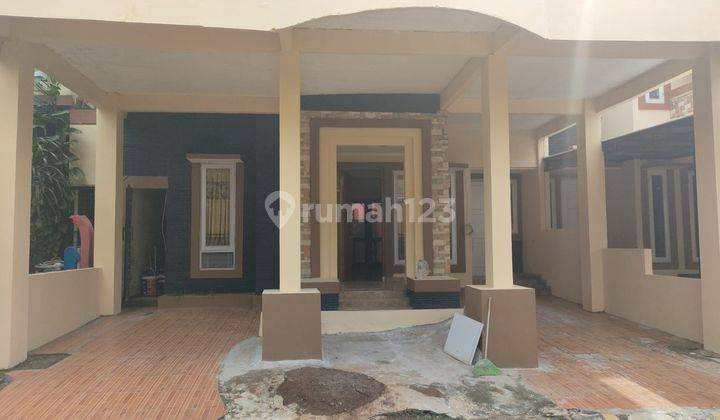 Rumah Dijual Cluster Valencia Graha Raya Bintaro Jaya 1