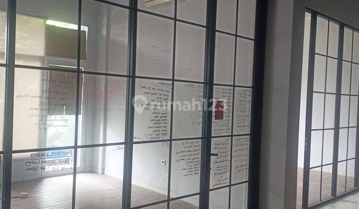 Disewakan Ruko Gandeng 3 daerah Tomang 2