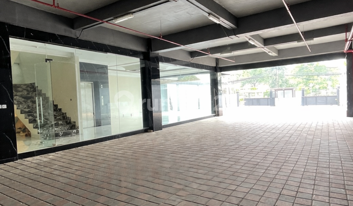 New 7-Storey Building in Menteng - Strategically Located with Parking for 50 Cars! 2