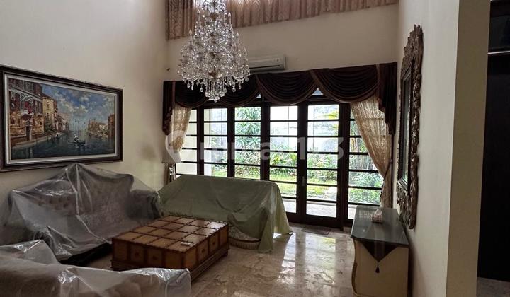 FOR RENT: COMMERCIAL HOUSE IN GANDARIA, KEBAYORAN BARU, FORMER CLINIC 2