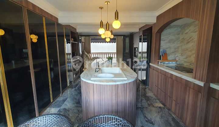 Rumah Mewah 4 Lantai di Regensi Tebet Mas - Luas, Lengkap, Siap Huni 1