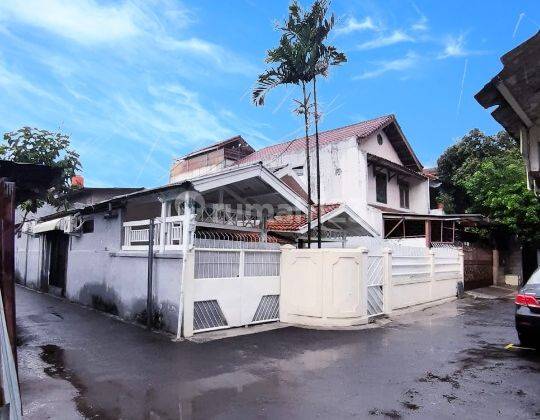 Dijual Rumah Tinggal + Kos2an 6 Kamar Kosan Aktif 1