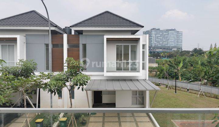 DIJUAL CEPAT Rumah di Riviera Metland Puri  karang tengah Jakarta Barat  LT Uk 8x12  1