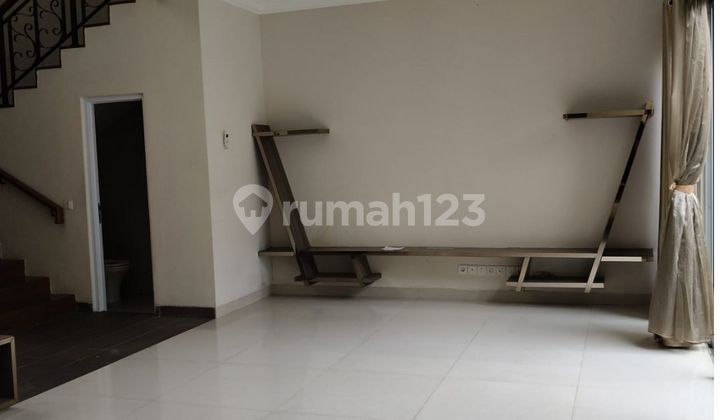 Disewakan Rumah️ Sheifield, Greenwich, BSD City.