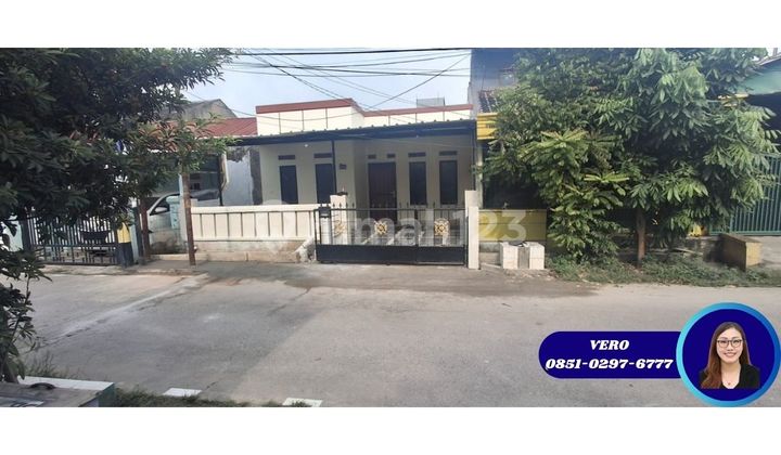 For Sale House in Dasana Indah, LT 96m (8x12m) 600 Million CHEAPEST!