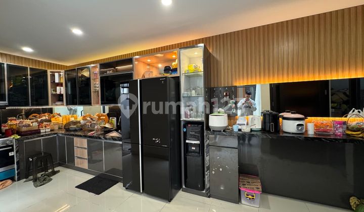 Selling Semi-Furnished House with Interior Design ‼️ Hook Bisexual Free Garden 2