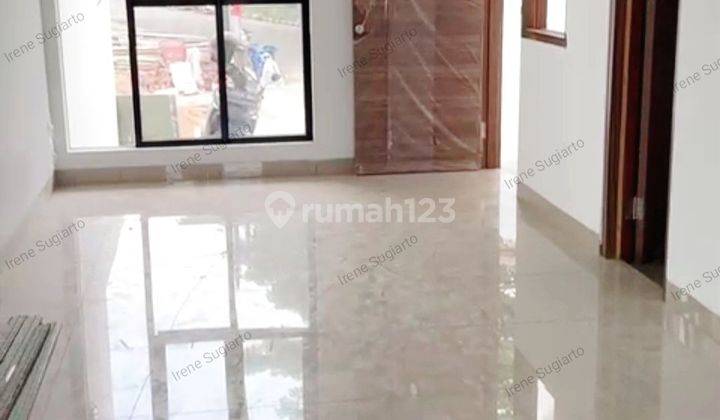 Jual Cepat Rumah Baru 2 Lantai di Taman Surya (25A)  2