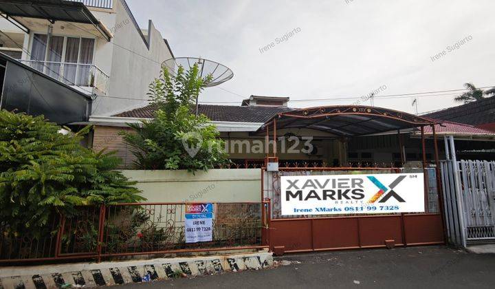 CEPAT RUMAH 2 LANTAI DI TAMAN KOTA 1