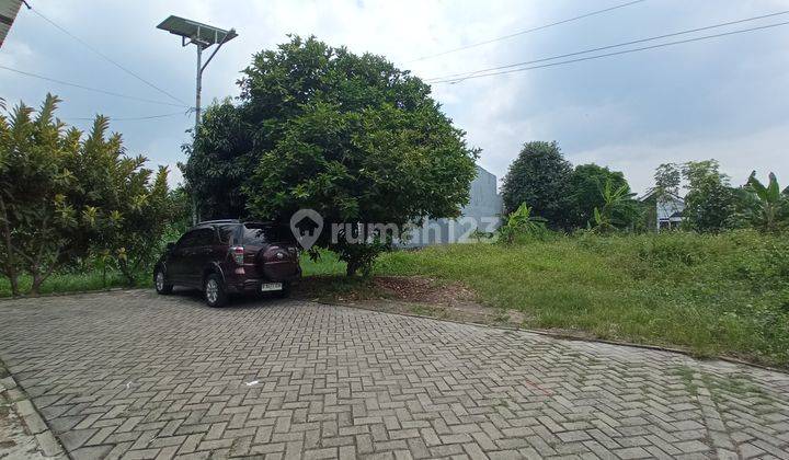 Tanah Murah Dekat Transmart Graha Raya, Tepat Bangun Hunian 1