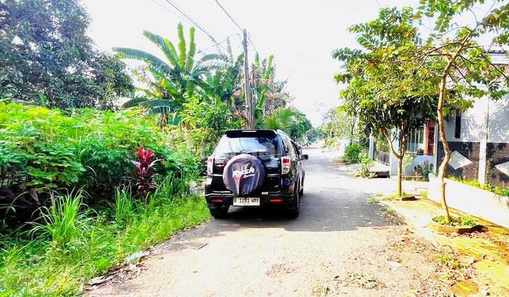 Lot 15 Minutes to Cisauk Station, Comfortable Neighborhood