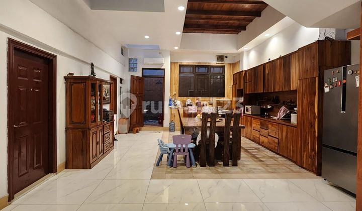 Dijual Rumah Siap Huni di Green Garden Jakarta Barat