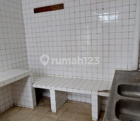 For Rent: Move-in Ready House in Tomang Mandala 2