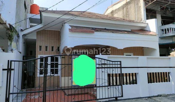 Rumah 2 Lantai di Tomang Jakarta Barat SHM Strategis 1