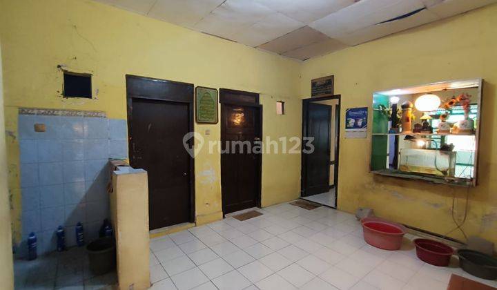 Rumah Tua Hook Jelambar SHM Jakarta Barat 2