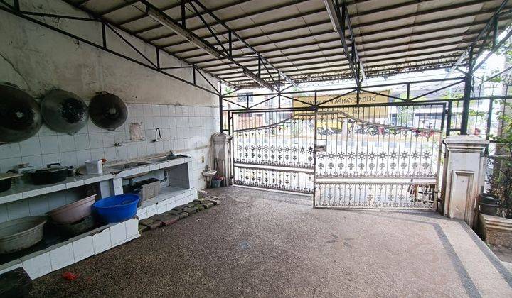 Dijual Rumah Hitung Tanah di Green Garden Boulevard 2