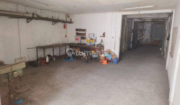 Dijual Rumah Hitung Tanah di Pinggir Jalan 1