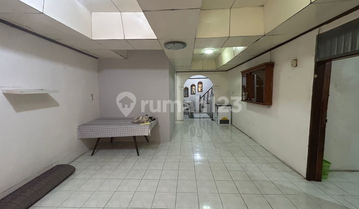 Dijual Rumah 1 Lantai di Tomang Mandala Jakarta Barat
