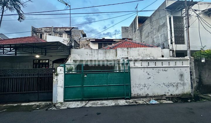 Dijual Rumah 1,5 Lantai di Tomang Hero Jakarta Barat 1