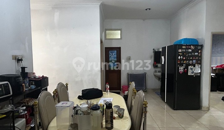 Dijual Rumah Siap Huni di Green Ville Tahap 4 Jakarta Barat