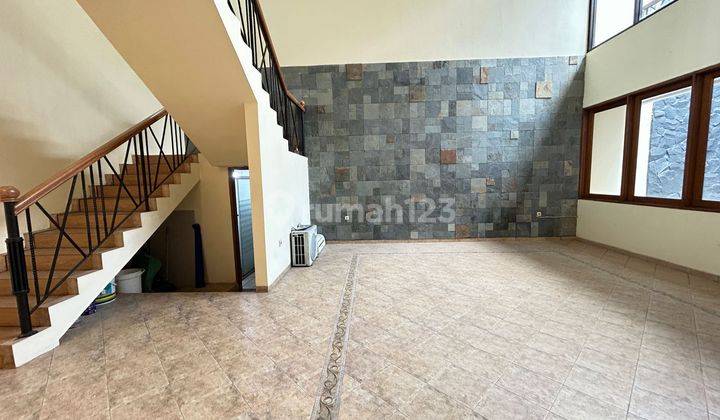 Dijual Rumah Siap Huni di Hanglekir Senayan SHM 2