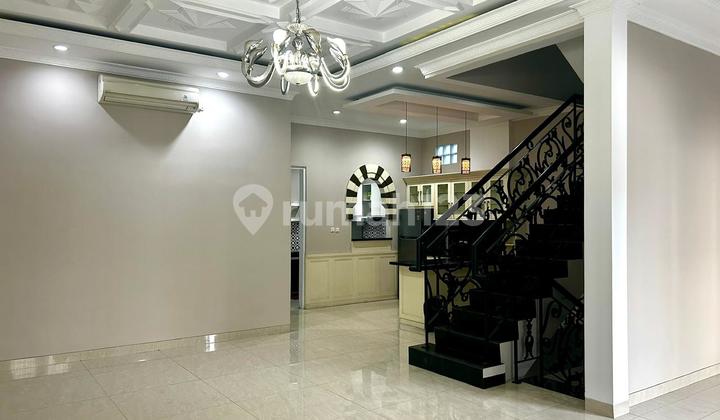 Dijual Rumah 3 Lantai di Kebon Jeruk Jakarta Barat 2