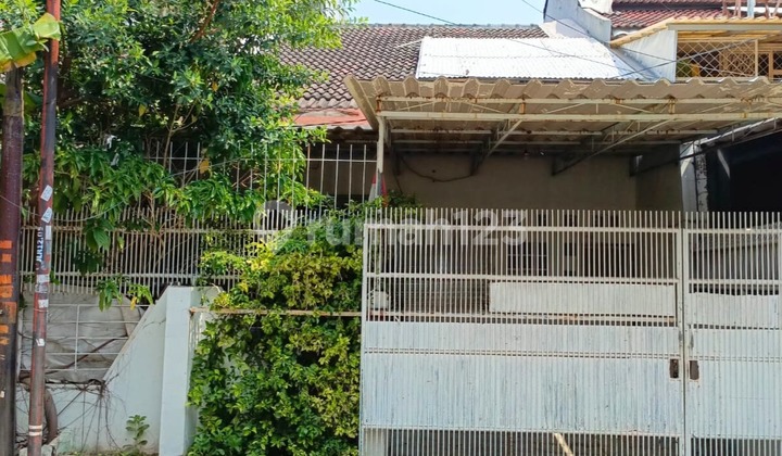Dijual Rumah Lama di Duta Mas Jakarta Barat Murah Dijual Rumah Lama di Duta Mas Jakarta Barat Murah