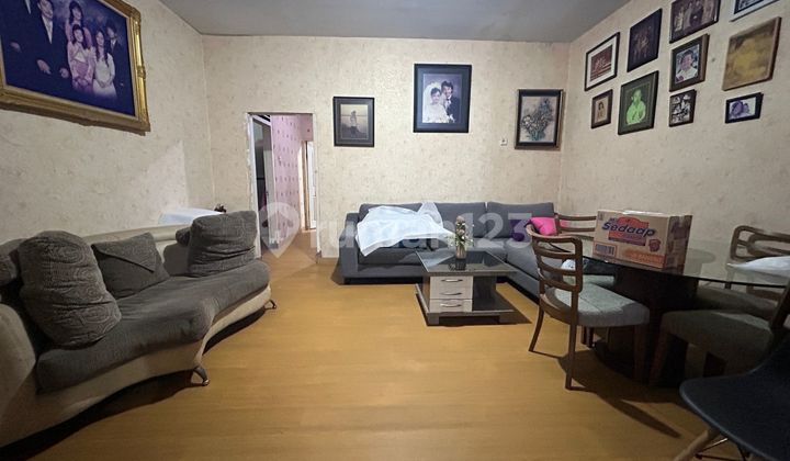 Dijual Tempat Usaha Di Jln Raya Bogor Kramat Jati