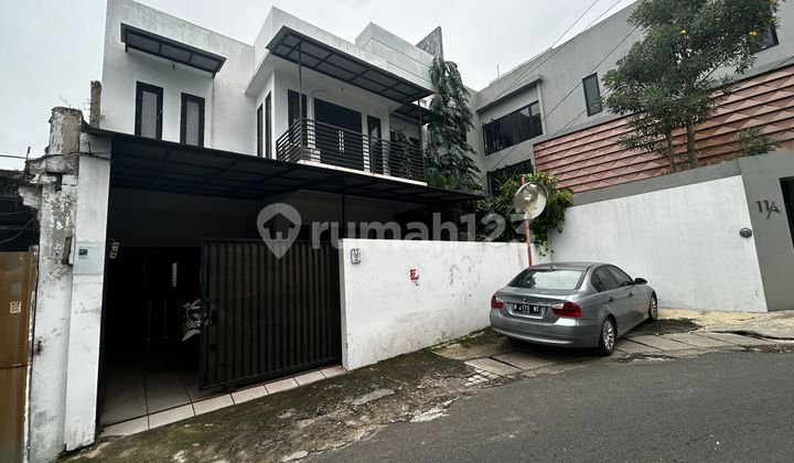 Dijual Rumah Siap Huni di Kebayoran Lama Jakarta Selatan