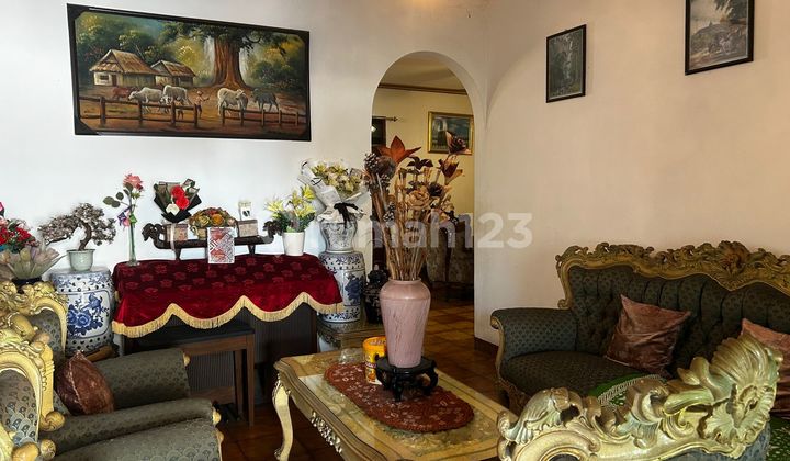 For Sale Old House in Bumi Kemanggisan Indah Palmerah For Sale Old House in Bumi Kemanggisan Indah Palmerah