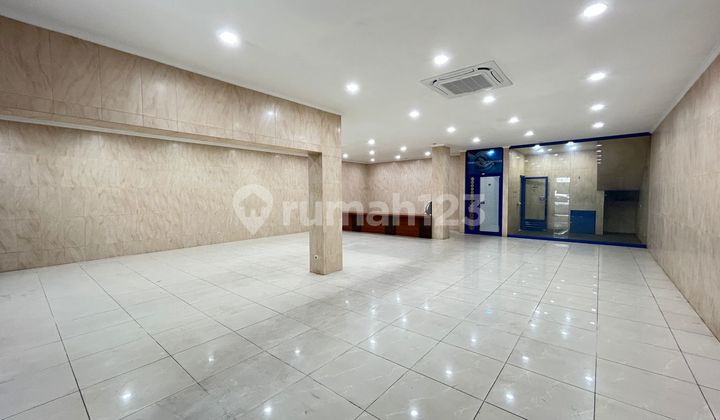For Rent: Twin Shophouse in Pangeran Jayakarta, Central Jakarta 2