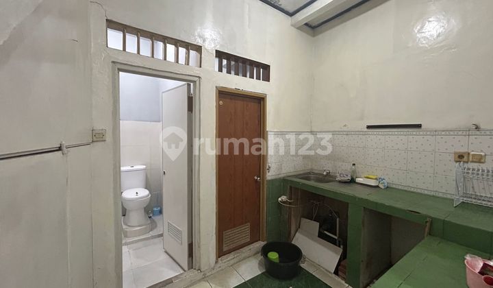 Dijual Rumah 1 Lantai di Tomang Mandala Jakarta Barat 2