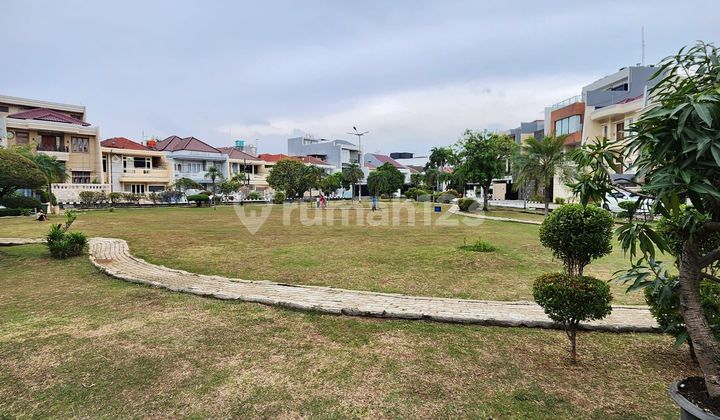 Dijual Rumah Siap Huni di Green Garden Jakarta Barat 2