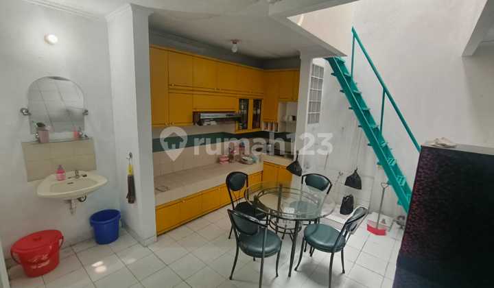 Dijual Rumah Siap Huni di Citra 3 Jakarta Barat 2