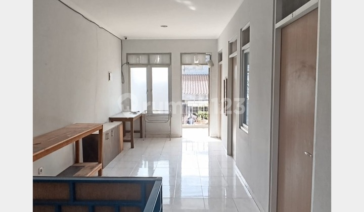 Dijual Rumah Kost di Tomang Jakarta Barat 1