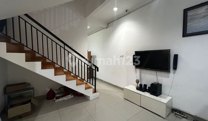 House for Sale Ready to Occupy in Tomang Hero, West Jakarta House for Sale Ready to Occupy in Tomang Hero, West Jakarta