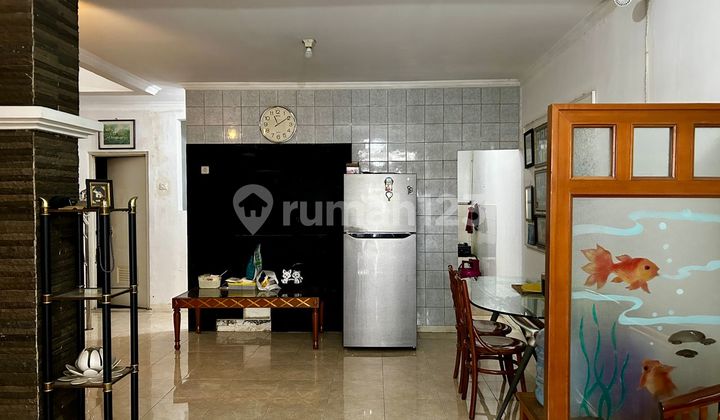 House for Sale Ready to Occupy in Tomang, West Jakarta 2